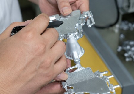 Fusioni in zama per accessori metallici di precisione