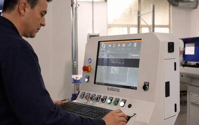 Controllo qualità digitale accessori metallici