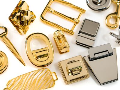 Campionario accessori metallici per moda italiana