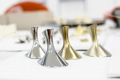 Rendering 3D accessori metallici moda e lusso